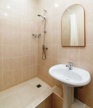 Гостиница Меридиан Архангельск Двухместный номер с 2 двуспальными кроватями-3