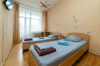 Гостиница Меридиан Архангельск Бюджетный двухместный номер с 2 отдельными кроватями-2